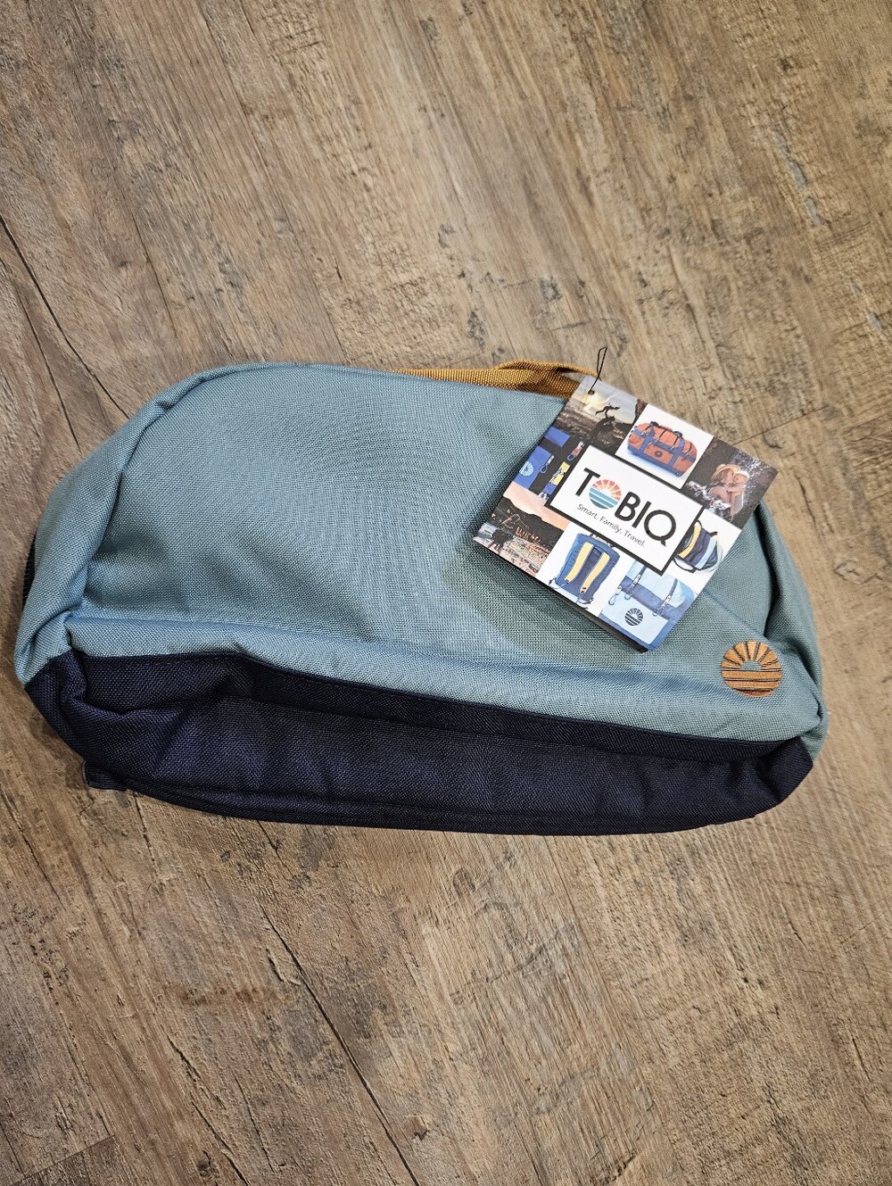 TOBIQ Toiletry Bag